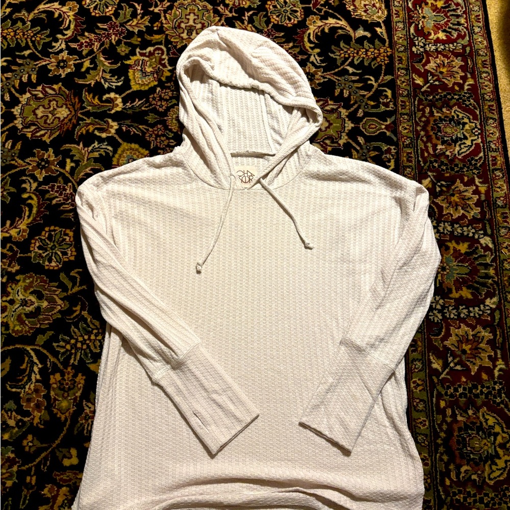 Chaser beige/cream textured lightweight pullover hoodie Size M.